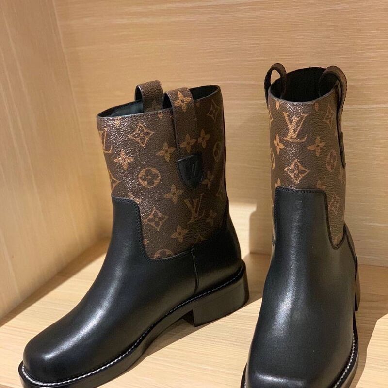 Сапоги Louis Vuitton, низкие