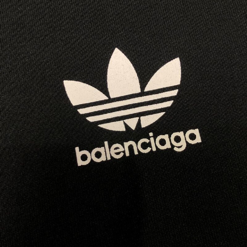 Оверсайз свитшот Баленсиага & Adidas, черный