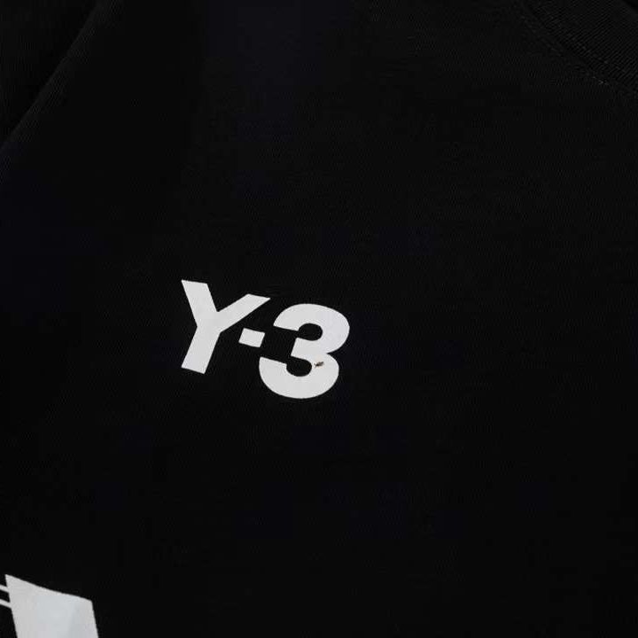 Футболка Y-3, черная с белым лого