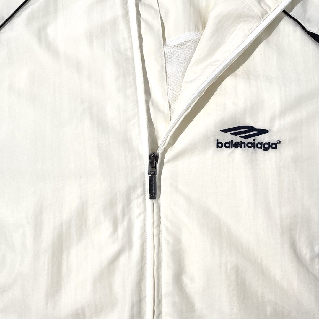 Спортивная куртка Баленсиага