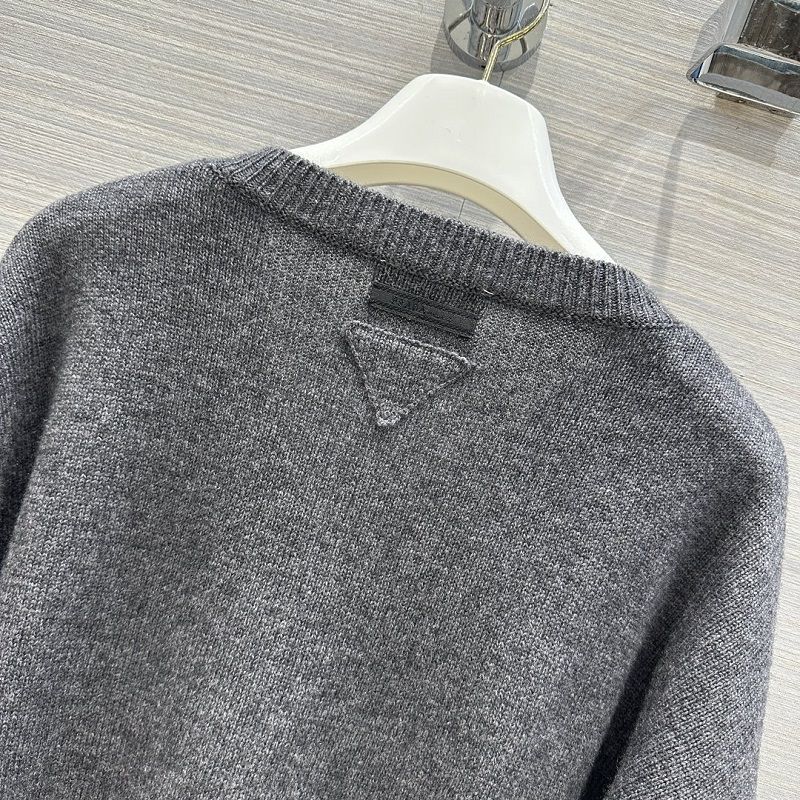 Кашемировый свитер Прада, серый