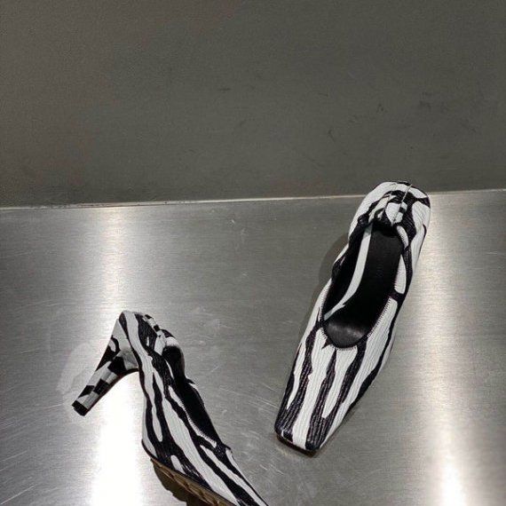 Туфли-лодочки Боттега Венета Zebra-print с квадратным носком