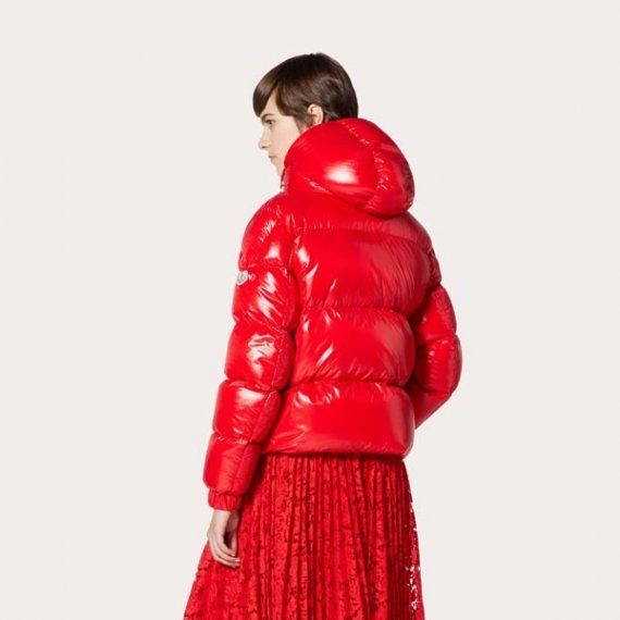 Пуховик  х Moncler VLOGO, красный