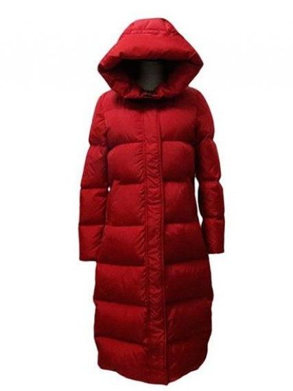 Пуховик-пальто бордового цвета