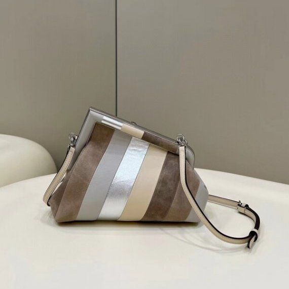 Кожаная сумка  First с серебристой и светло-коричневой вставкой