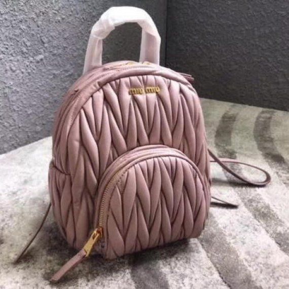 Рюкзак Miu Miu с рельефной отделкой, розовый