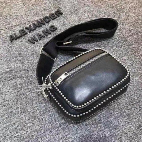 Сумка ALEXANDER WANG Attica на молнии с карманами и деталями, черная