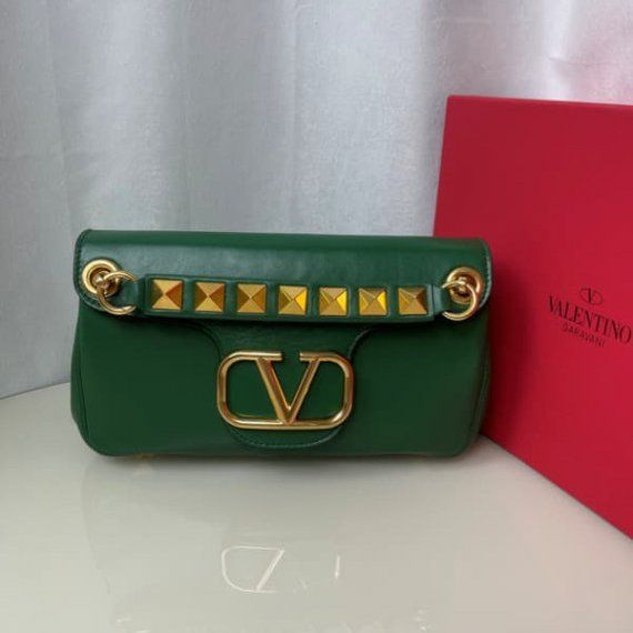 Средняя сумка Валентино Stud Sign, зеленая