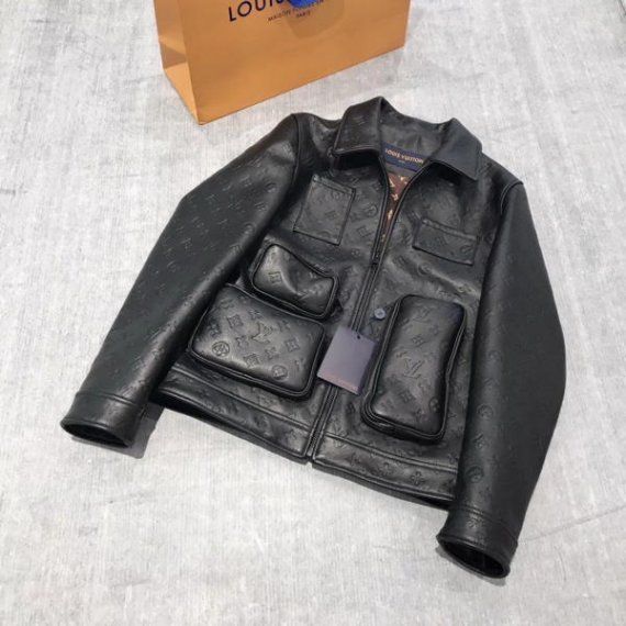 Кожаная куртка Louis Vuitton
