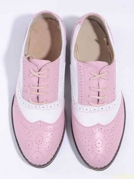 Красивые туфли Оксфорды светло-розовые